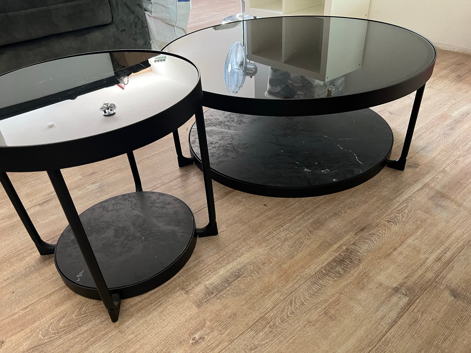 Set van 2 zwarte glazen salontafels, Ophalen, Gebruikt, Rond, 50 tot 100 cm