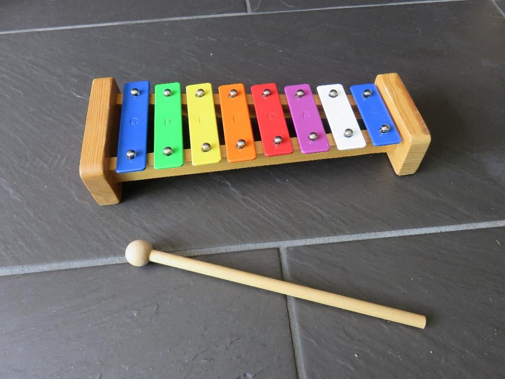 Houten xylofoon percussie set met stokje, ca 26cm breed., Ophalen of Verzenden, Gebruikt, Melodische percussie