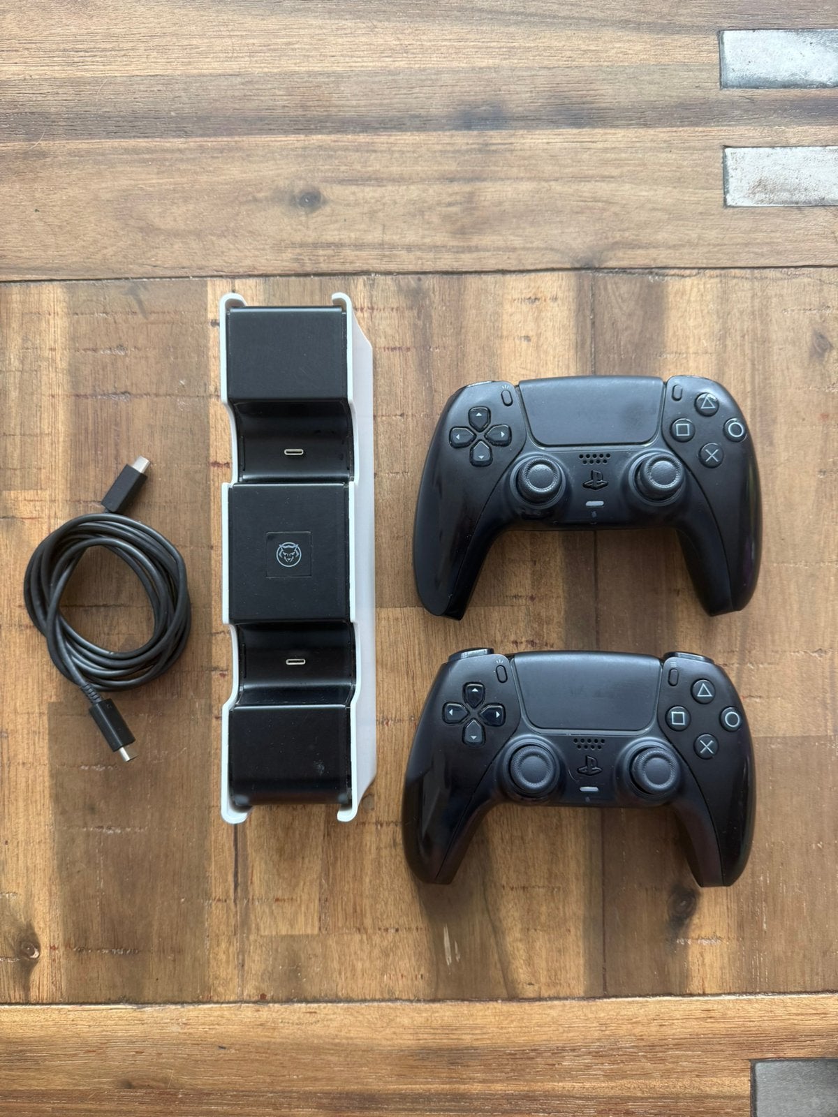 PS5 controllers en oplader, Ophalen, Zo goed als nieuw, Controller