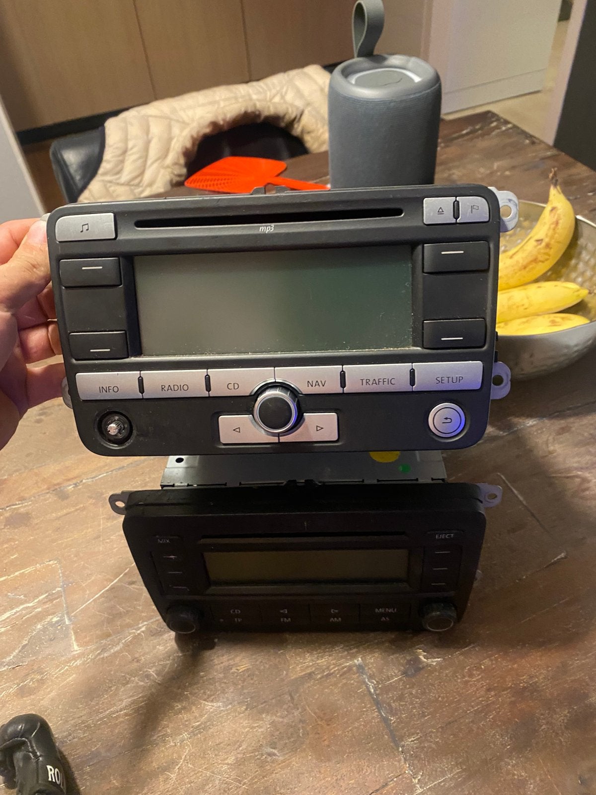 vw/seat radio, Ophalen, Zo goed als nieuw