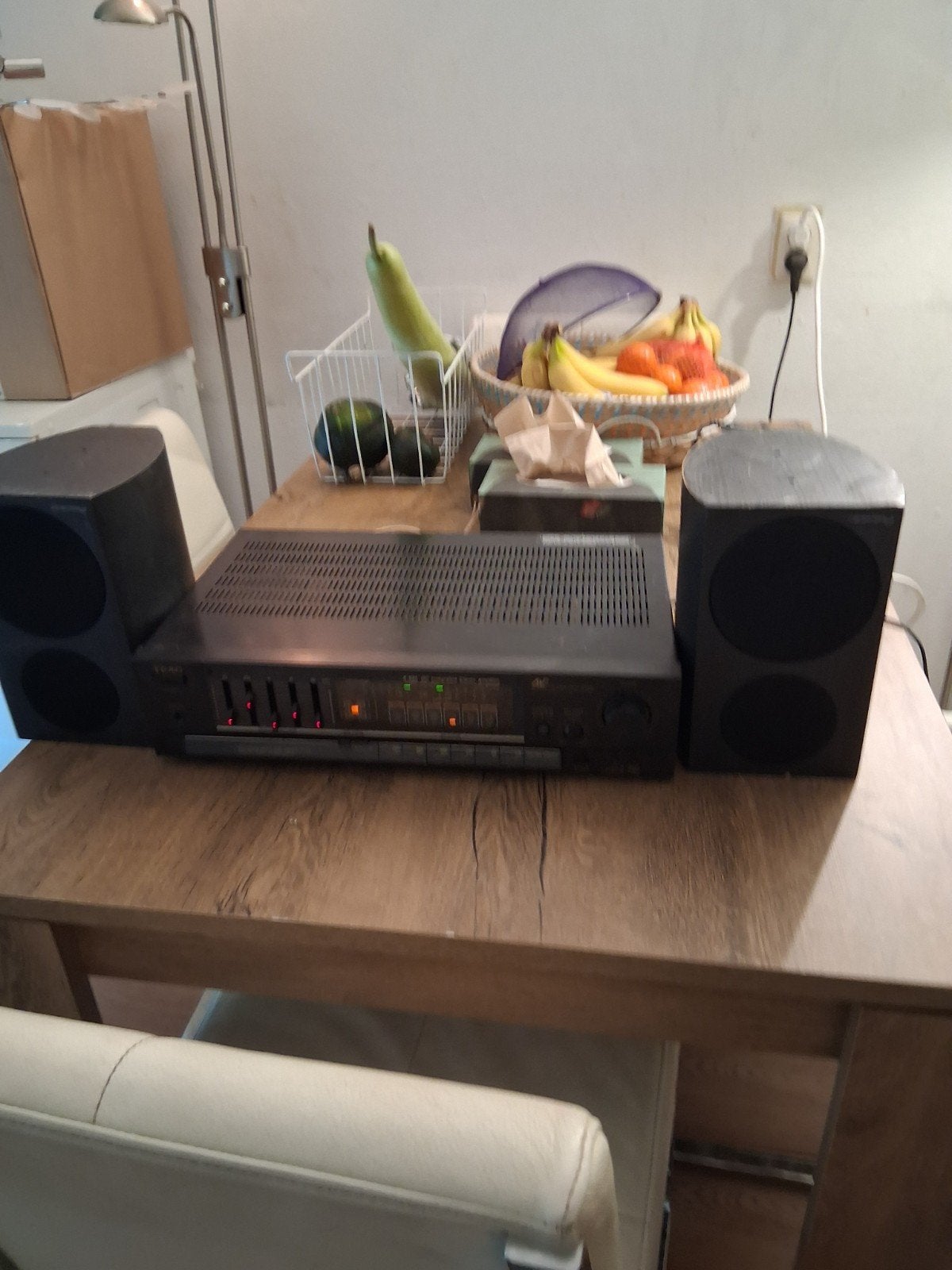 Te koop,Teac muziek speakers versterker +2x soundbox, Ophalen, Overige spelers