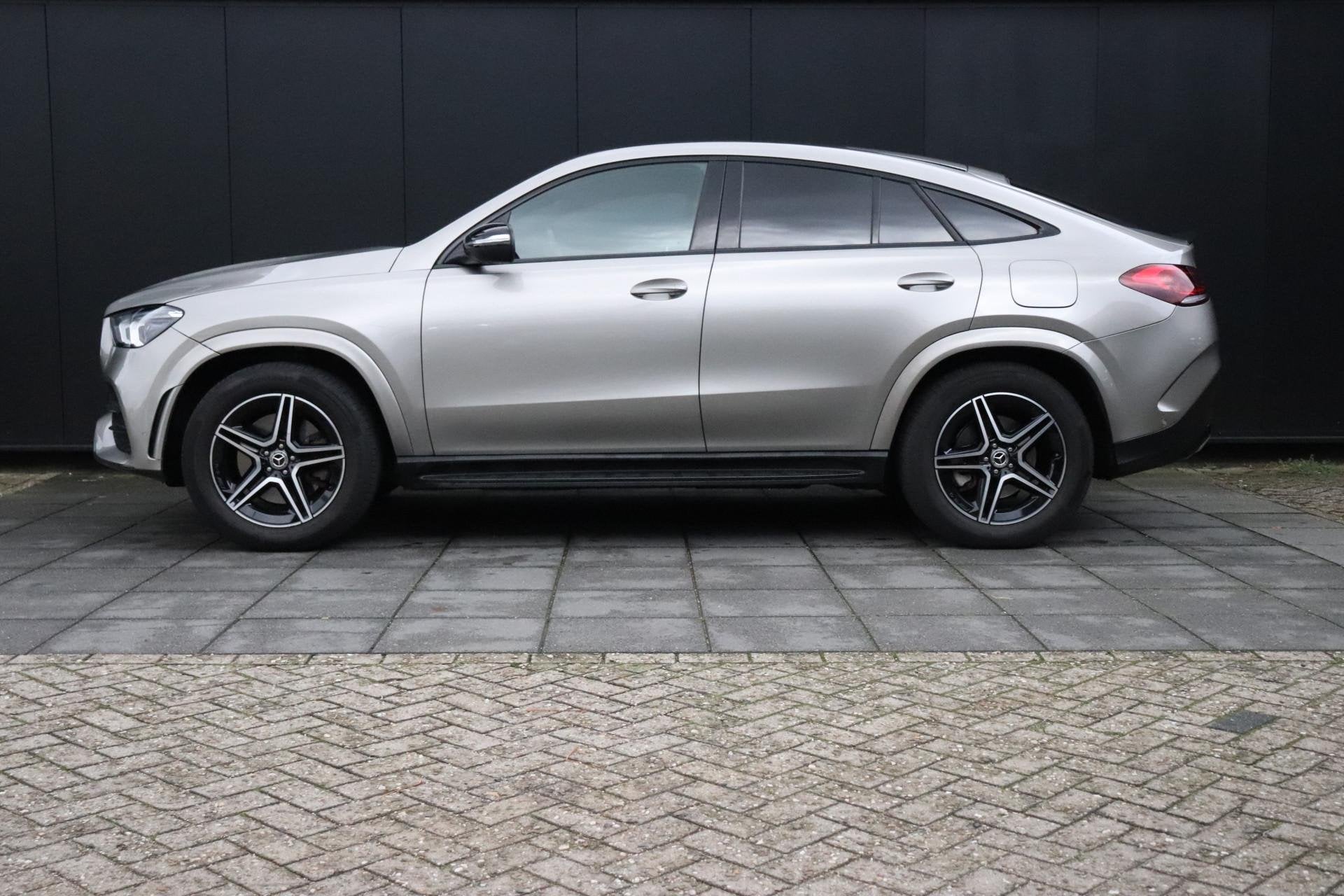 Mercedes-Benz GLE 350 e 4MATIC AMG | PANO-DAK | BURMESTER |, Gebruikt, 4 cilinders, 2525 kg, Bedrijf