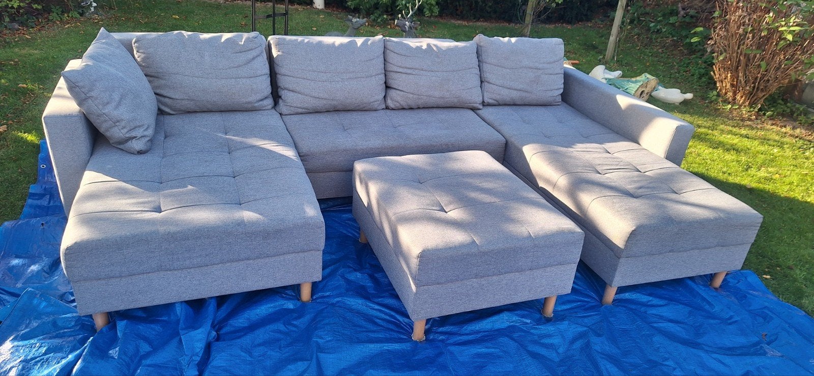 Grijze u bank met poef - Comfortabel en stijlvol, Ophalen, Modern, Comfortabel, Gebruikt, Onbekend@voorbeeld.com