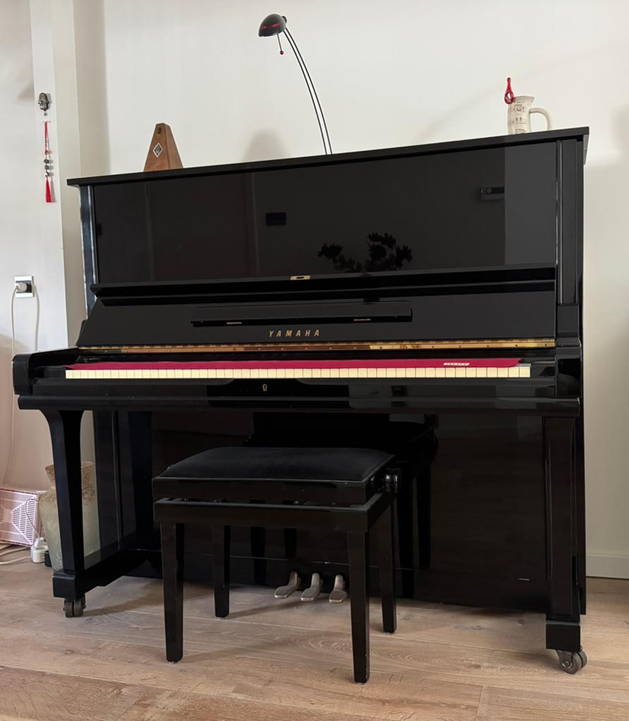 Yamaha piano, Ophalen, Zo goed als nieuw, Zwart