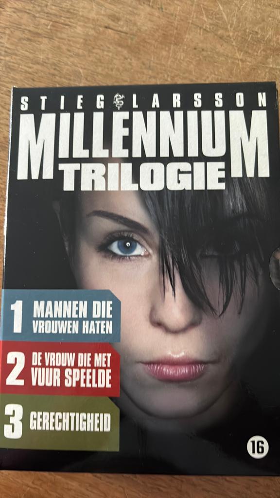 Millennium trilogie / Stieg Larsson, Vanaf 16 jaar, Boxset, Ophalen of Verzenden, Nieuw in verpakking