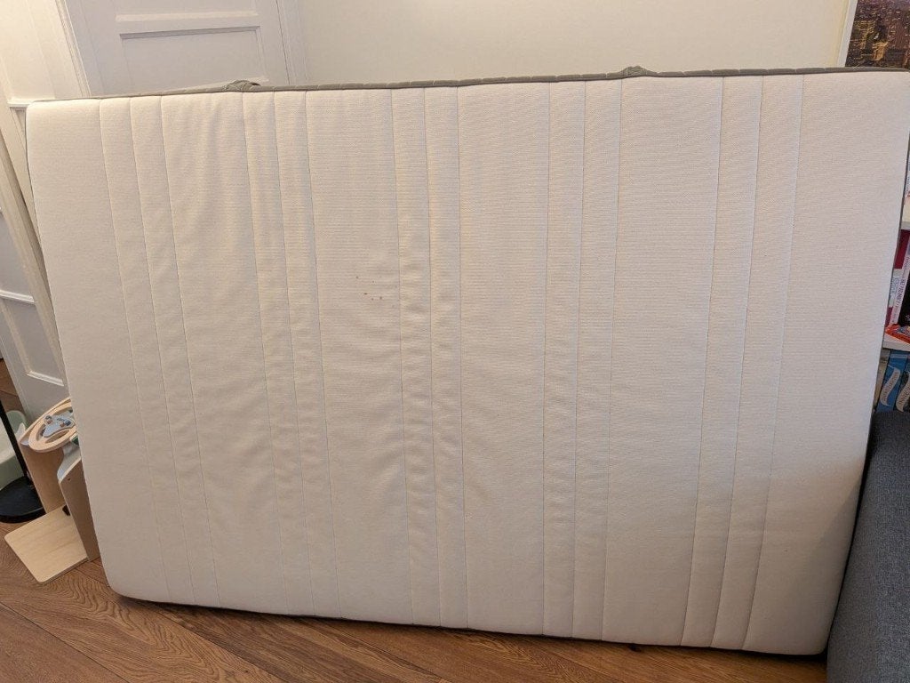 IKEA Morgedal HR-Foam matras 140x200 cm, Huis en Inrichting, Slaapkamer | Matrassen en Bedbodems, Ophalen, Gebruikt, Tweepersoons