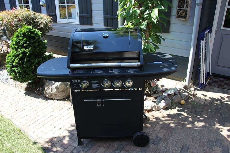 Patton BBQ incl. hoezen en eventueel lege gasfles, Ophalen, Zo goed als nieuw, Patton