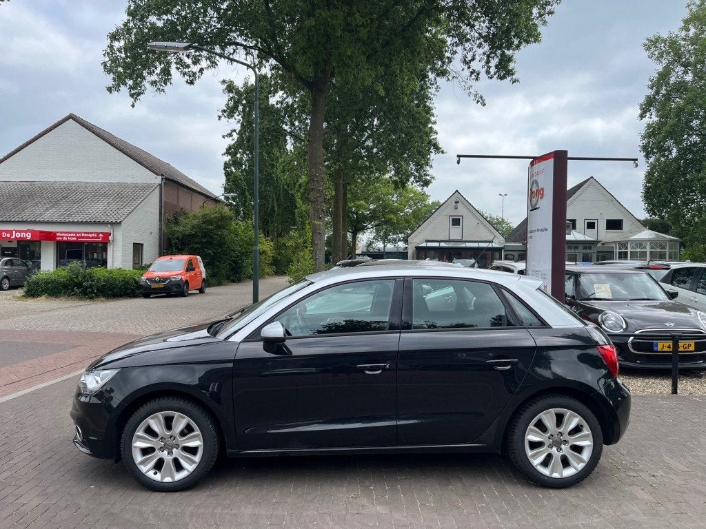 Audi A1 1.2 TFSI AMBITION PRO LINE 5-DEURS / AIRCO-ECC / STO, Auto's, Euro 5, 86 pk, 4 cilinders, 4 stoelen