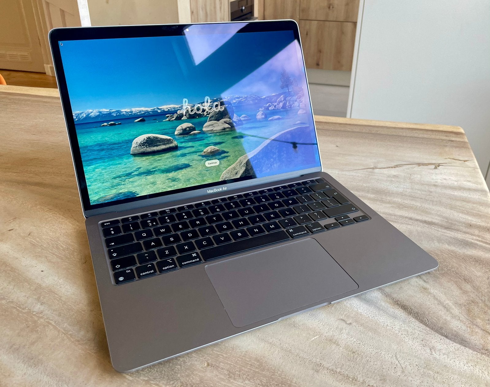 MacBook Air 13 inch, M1 chip 2021 (SSD 256GB), Computers en Software, Ophalen, 256 GB, Qwerty, 13 inch