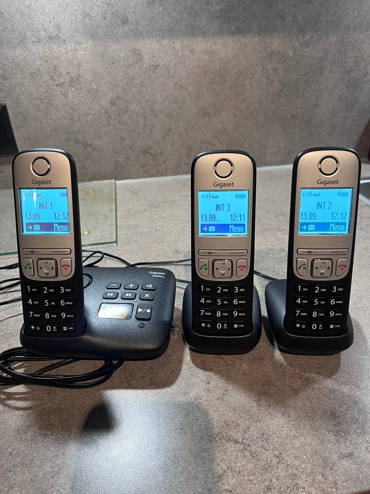Gigaset A690A trio, Ophalen, Zo goed als nieuw, 3 handsets