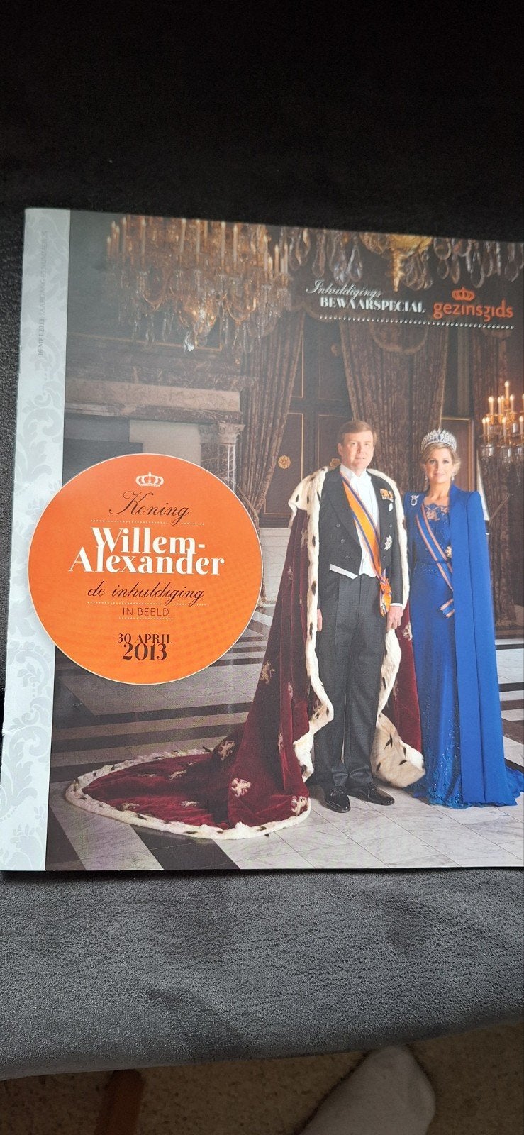 Inhuldiging van koning Willem-Alexander in beeld, Ophalen of Verzenden, Zo goed als nieuw, Overige formaten