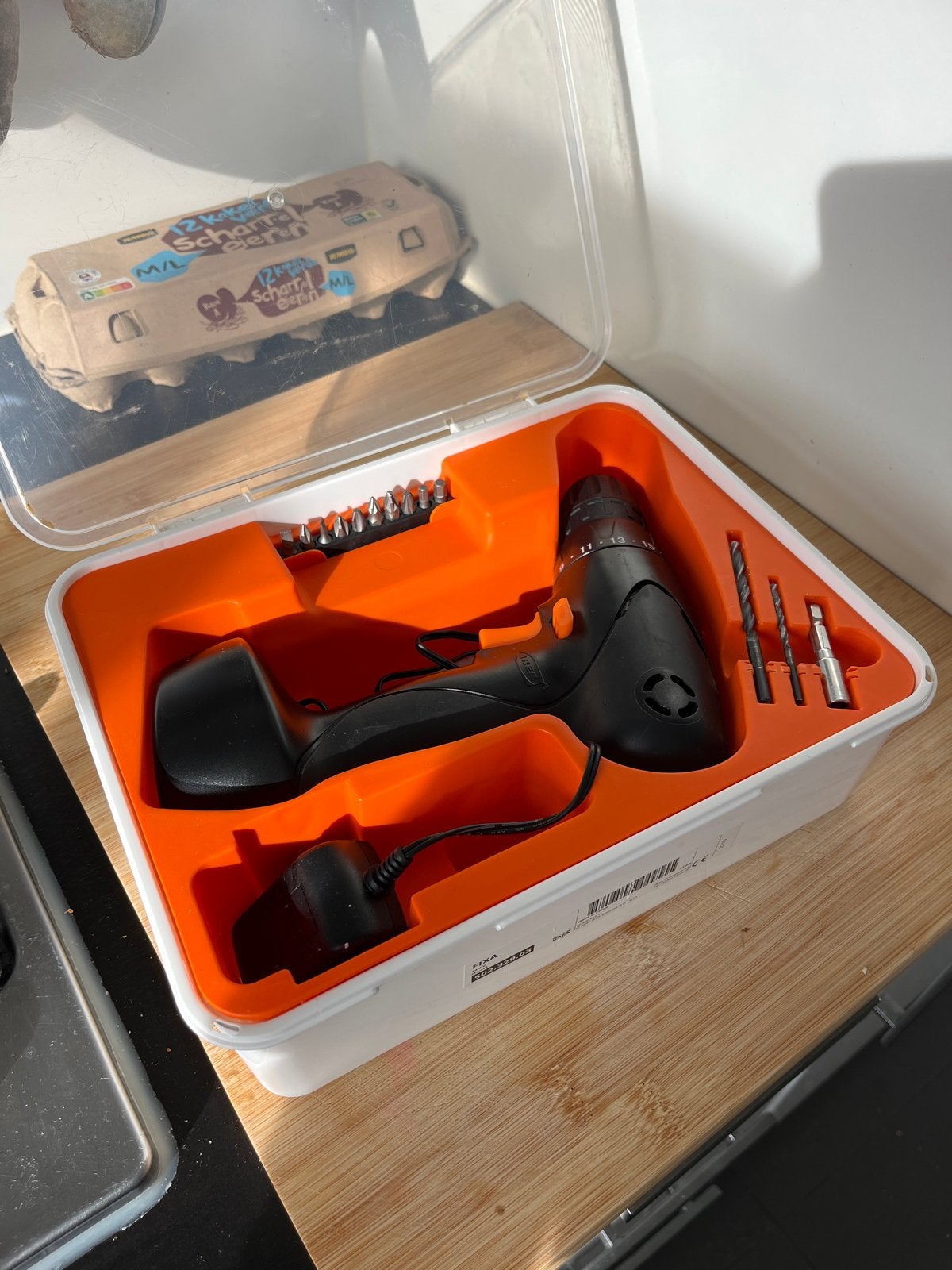 IKEA FIXA Boor-/schroefmachine met accessoires, Gebruikt, Variabele snelheid, Ophalen of Verzenden, Boor- en Schroefmachine