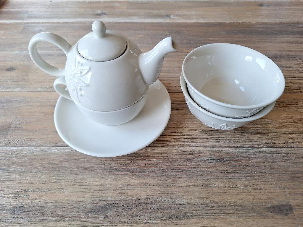 Theepot setje - Kop en schotel en kommetjes Fair Trade lotus, Ophalen of Verzenden