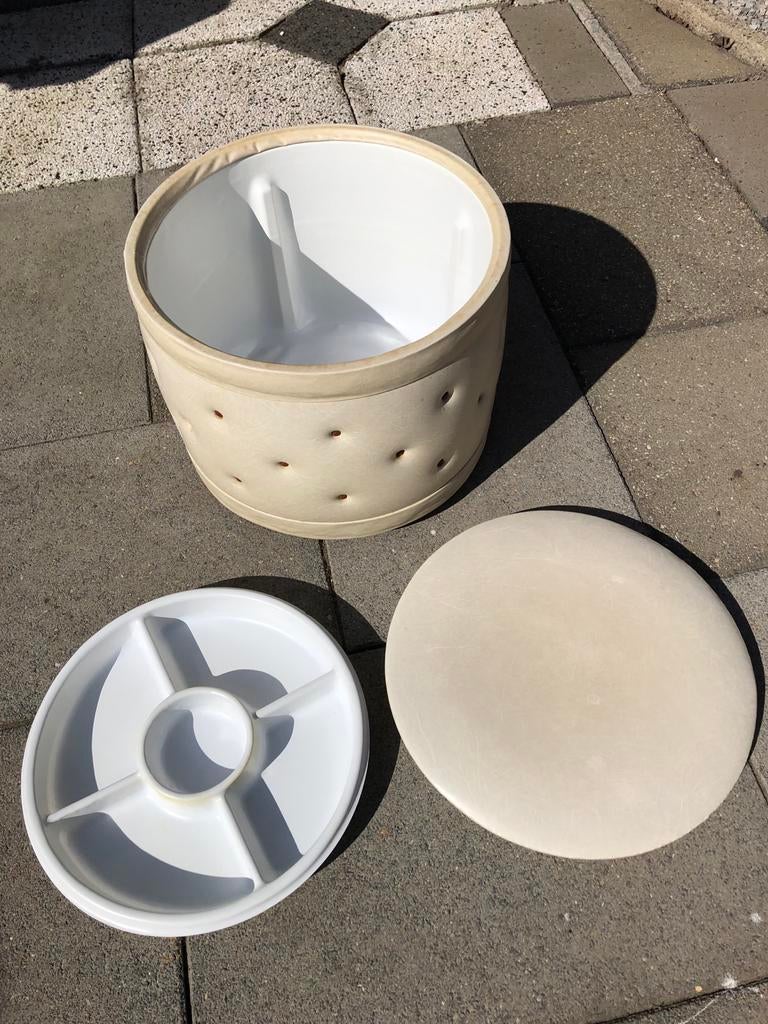 Vintage beige poef met opbergruimte voor (naai)spullen, Antiek en Kunst, Ophalen of Verzenden