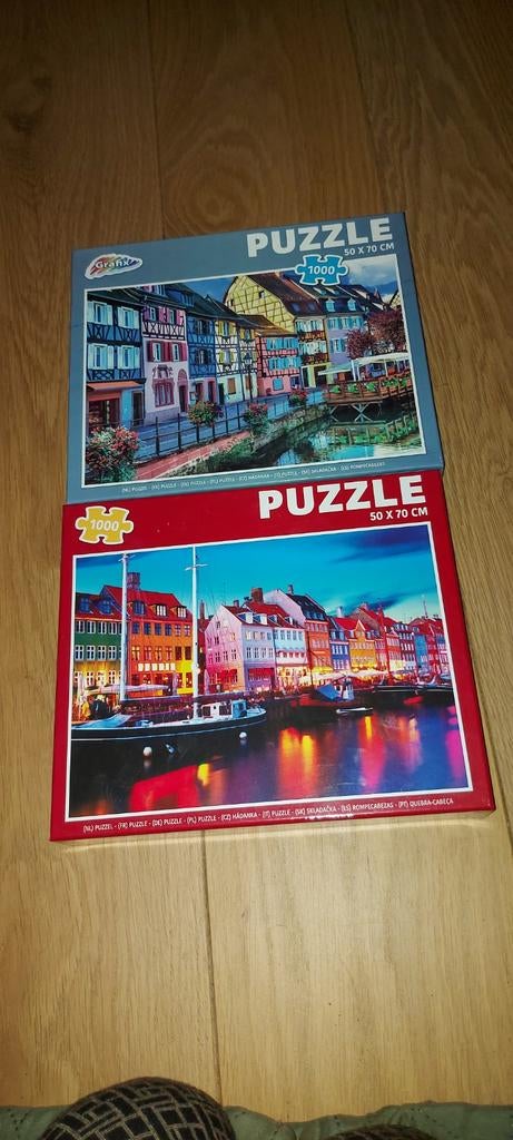2 puzzels huisjes, Ophalen of Verzenden, 500 t/m 1500 stukjes, Zo goed als nieuw, Legpuzzel