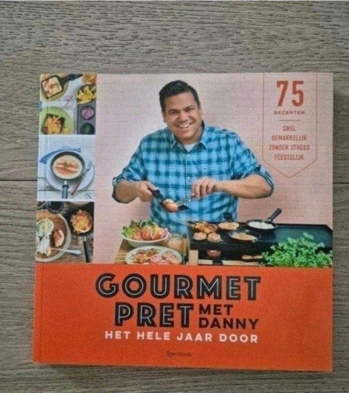 Kookboek Gourmetpret met Danny het hele jaar door

Het ultie, Ophalen of Verzenden, Nieuw