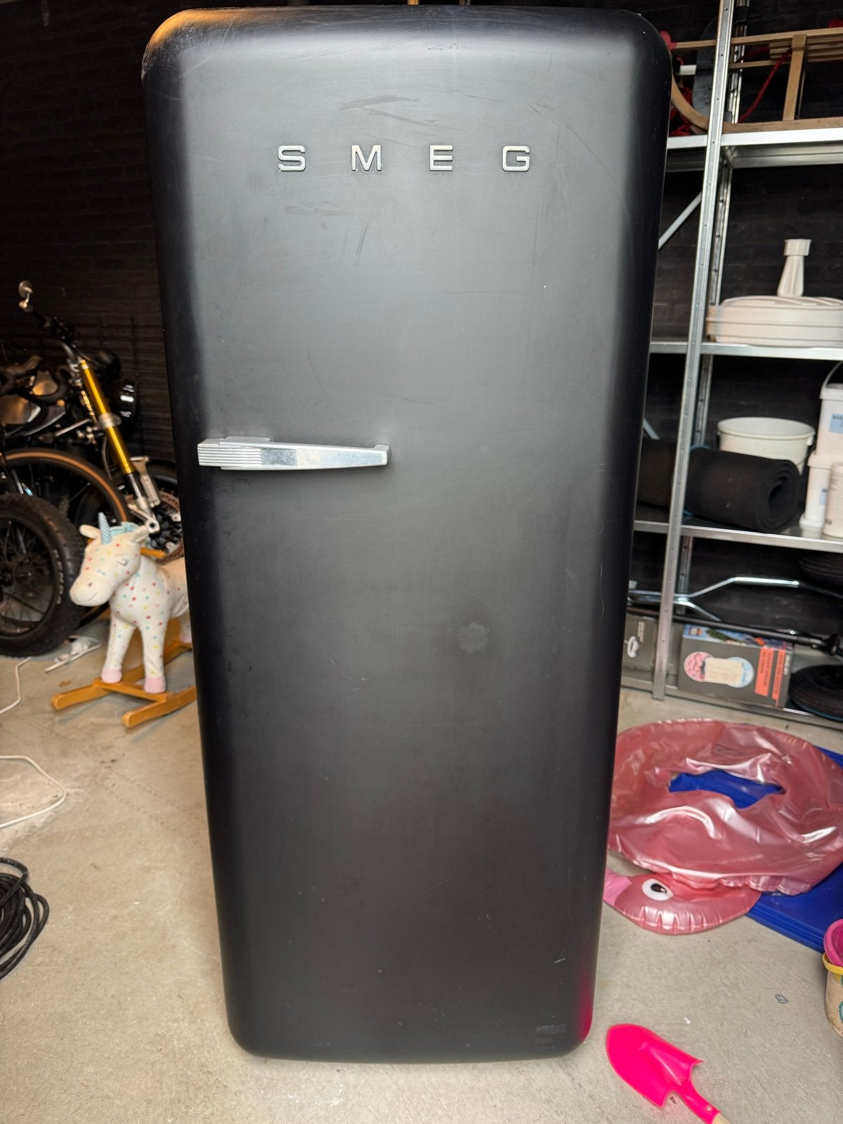 Smeg FAB28 retro koelkast met vriesvak - zwart, Ophalen, 150 tot 200 liter, Gebruikt, 140 tot 160 cm