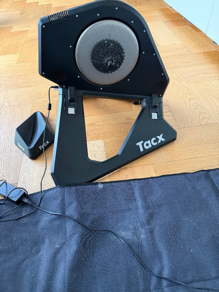 Tacx Neo Smart T2800, Ophalen, Gebruikt, Tacx