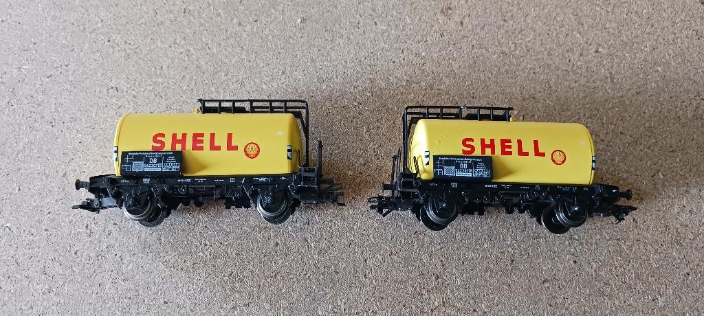 Märklin 4642: 2 Ketelwagons SHELL, Hobby en Vrije tijd, Modeltreinen | H0, Zo goed als nieuw, Wagon, Wisselstroom, Märklin, Ophalen of Verzenden