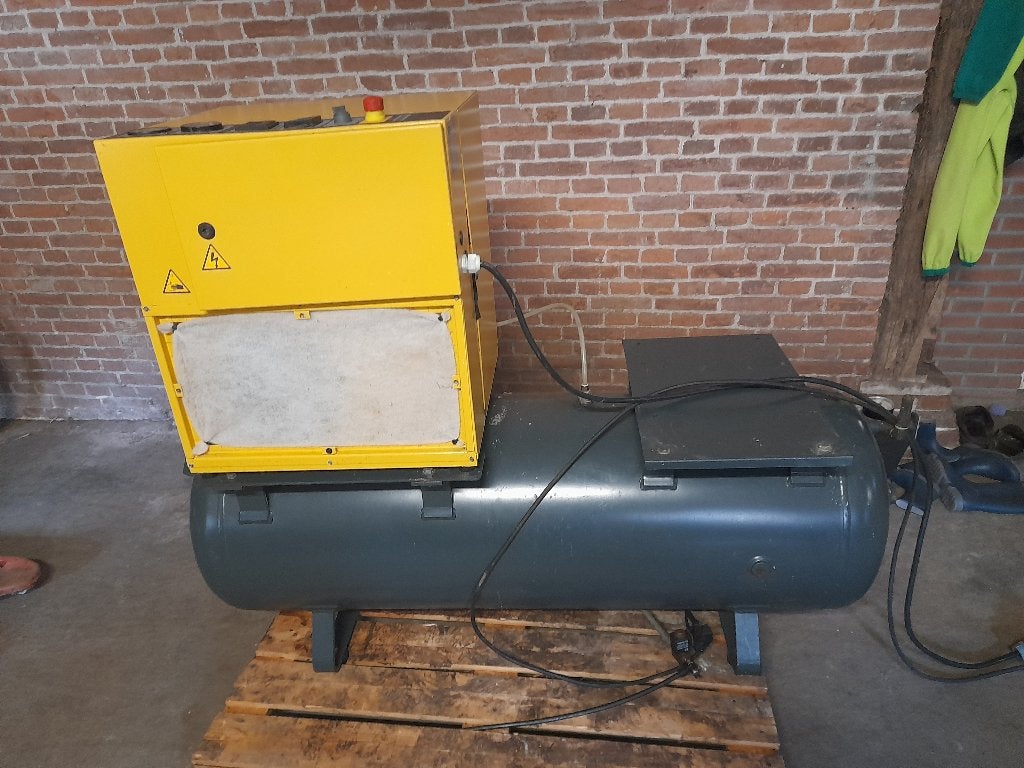 Compressor Kaeser SX6, Doe-het-zelf en Verbouw, Compressors, Ophalen, Gebruikt, 400 tot 800 liter/min, 6 tot 10 bar