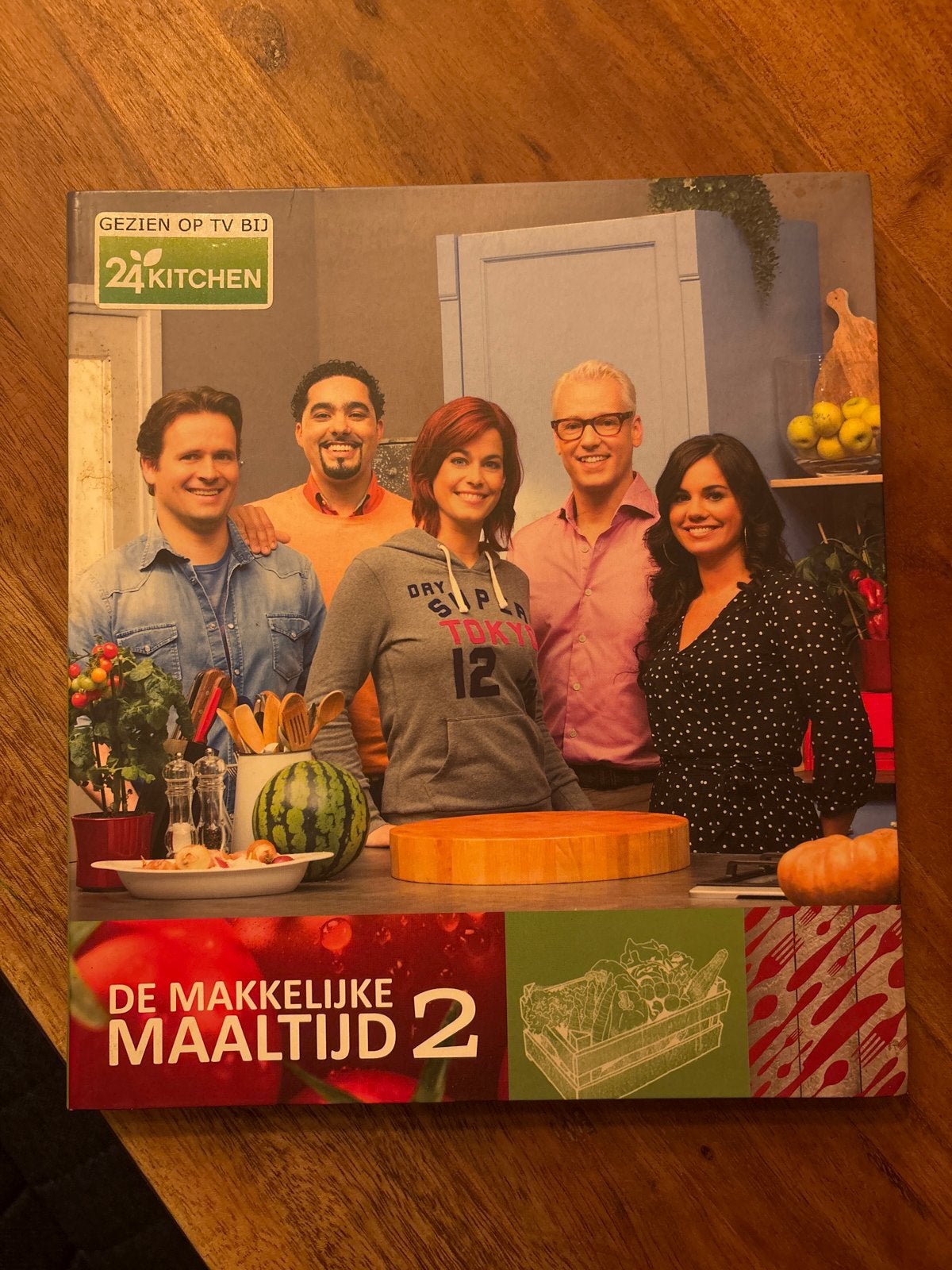 De Makkelijke Maaltijd 2 - 24Kitchen Kookboek, Boeken, Ophalen of Verzenden, Zo goed als nieuw, Overige gebieden, Hoofdgerechten