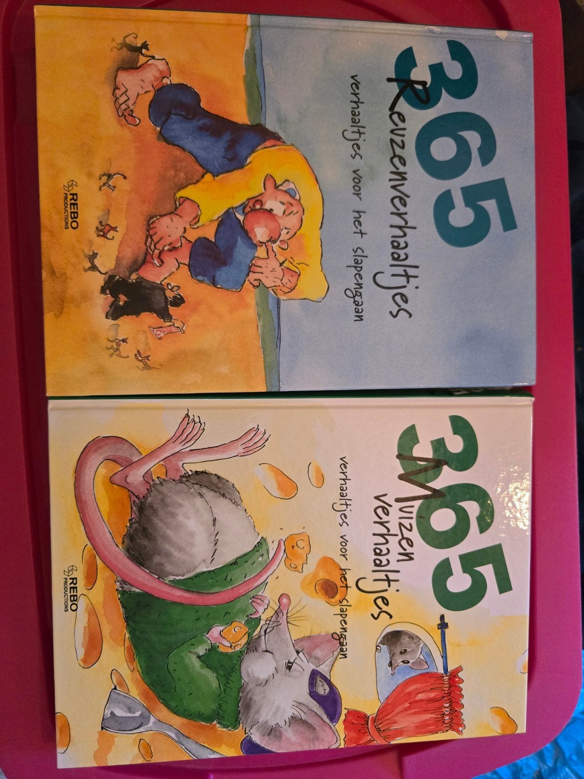 2x 365 Verhaaltjes voor het slapengaan, Boeken, Ophalen of Verzenden, Gelezen, Onbekend, Sprookjes