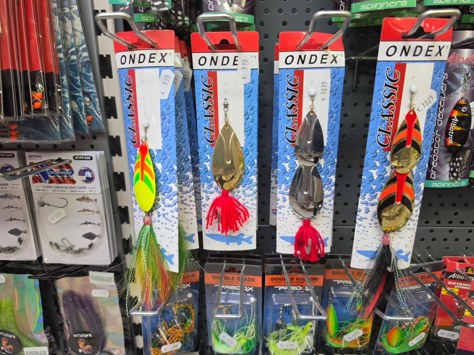 Alles voor de visser! Ook zeepieren en zagers!!, Ophalen, Nieuw, Complete set