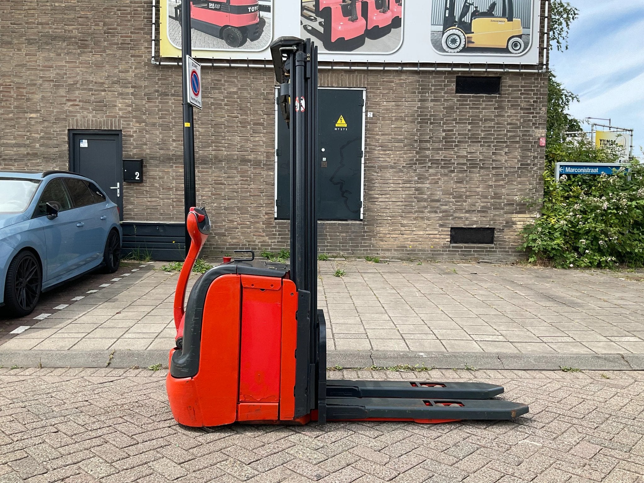 Linde L14 1400KG 4.75METER STAPELAAR / HEFTRUCK (bj 2011), Zakelijke goederen, Machines en Bouw | Heftrucks en Intern transport