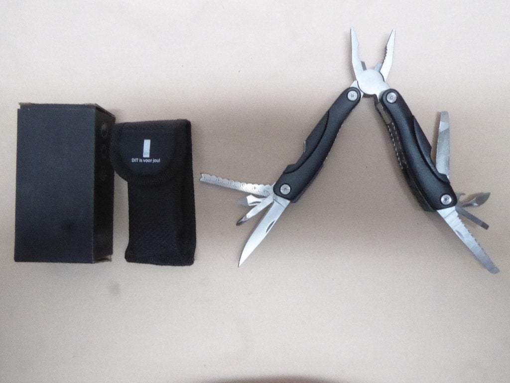 Multitool | zakmes | 10 in 1 | met diverse functies | nieuw, Hobby en Vrije tijd, Overige Hobby en Vrije tijd, Ophalen of Verzenden