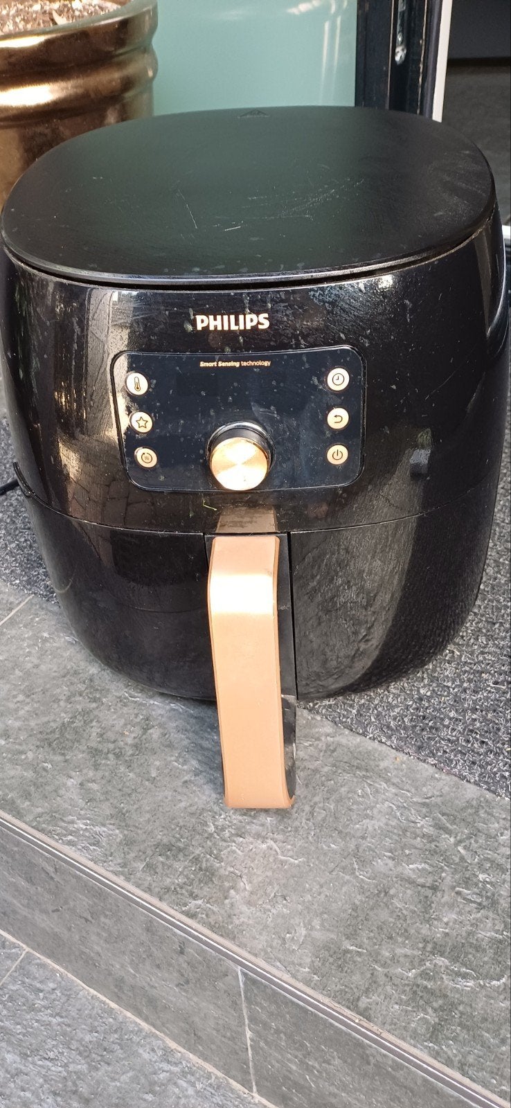 Philips Airfryer - Werkt prima, mandje  aan vervanging toe, Ophalen, Gebruikt, Airfryer