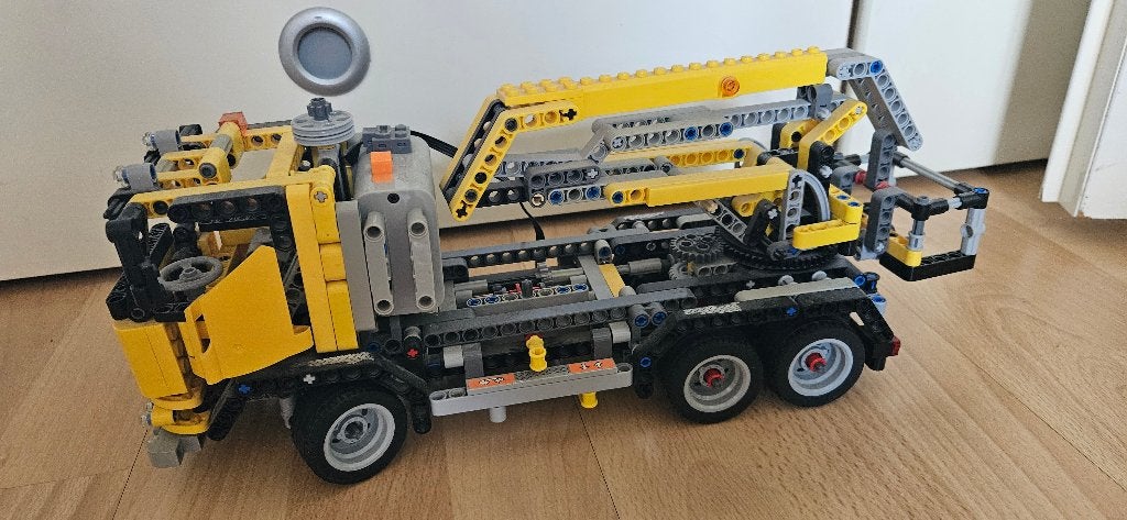 Technisch lego vrachtwagen, Gebruikt, Lego, Ophalen of Verzenden, Complete set