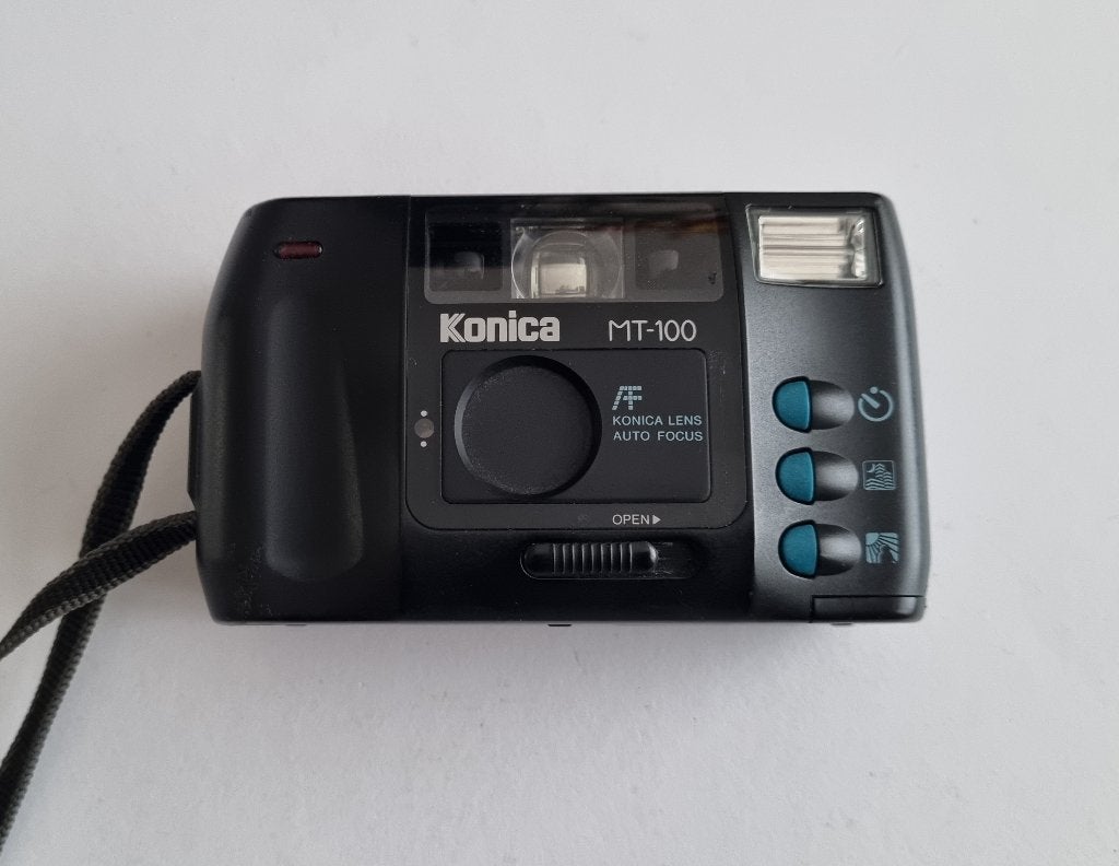 Konica MT-100 35mm Point And Shoot Film Camera, Ophalen of Verzenden, Gebruikt, Compact, Konica