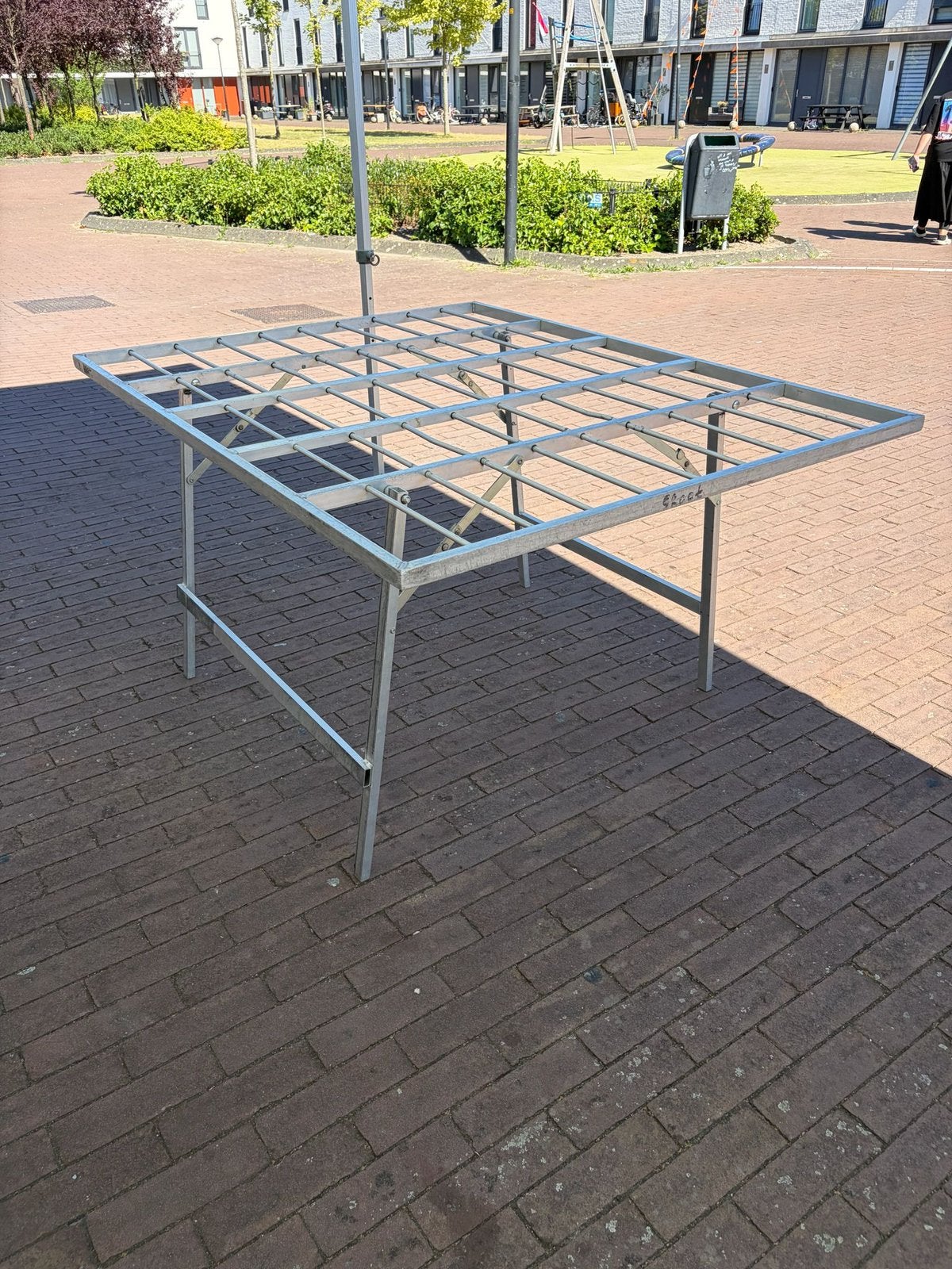 Markttafel alu, Ophalen, Zo goed als nieuw