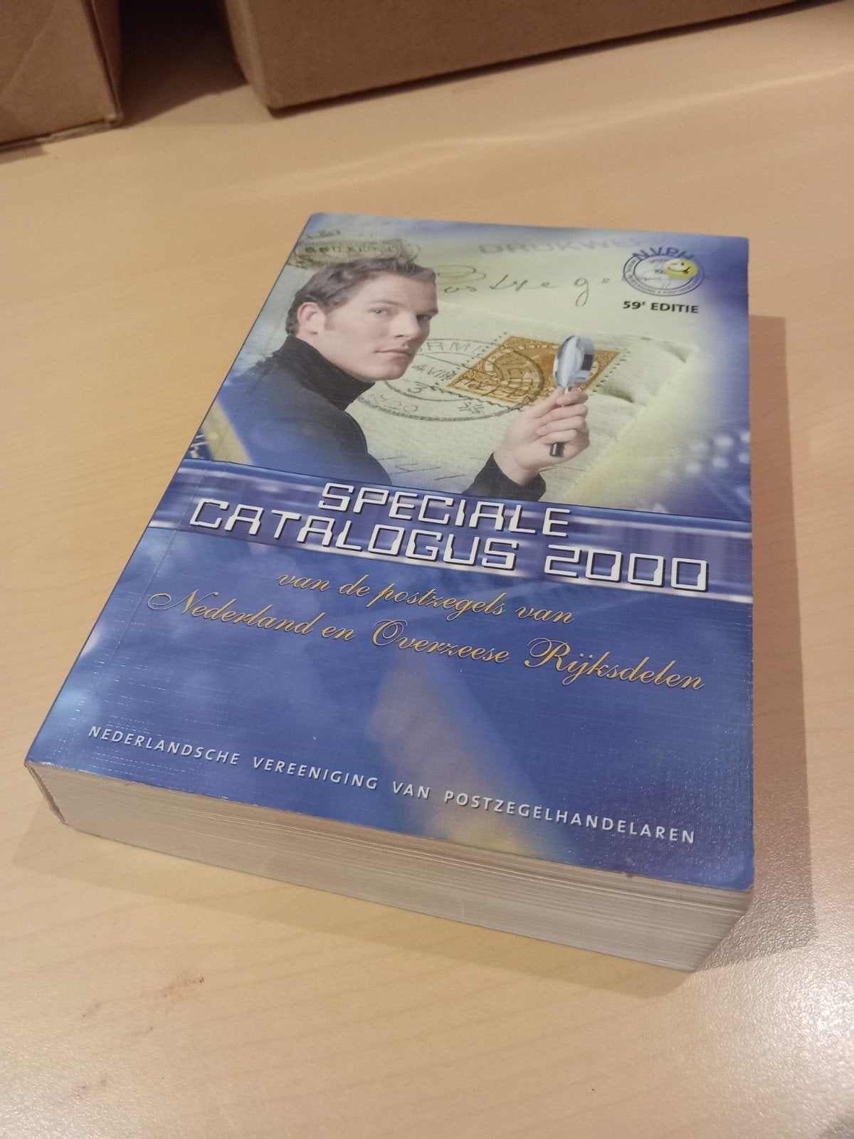 Speciale catalogus Nederland en Overzeese Rijksdelen 2000, Postzegels en Munten, Ophalen of Verzenden, Catalogus