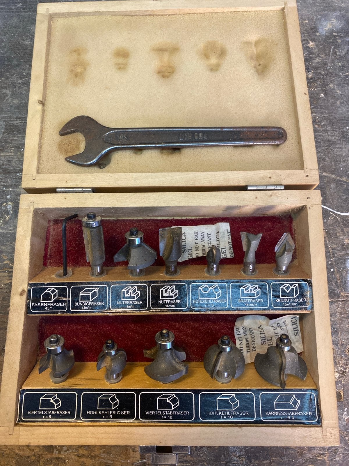 Ferm router bit set in houten kistje met sleutel, Ophalen, Gebruikt, Overige typen, Ferm