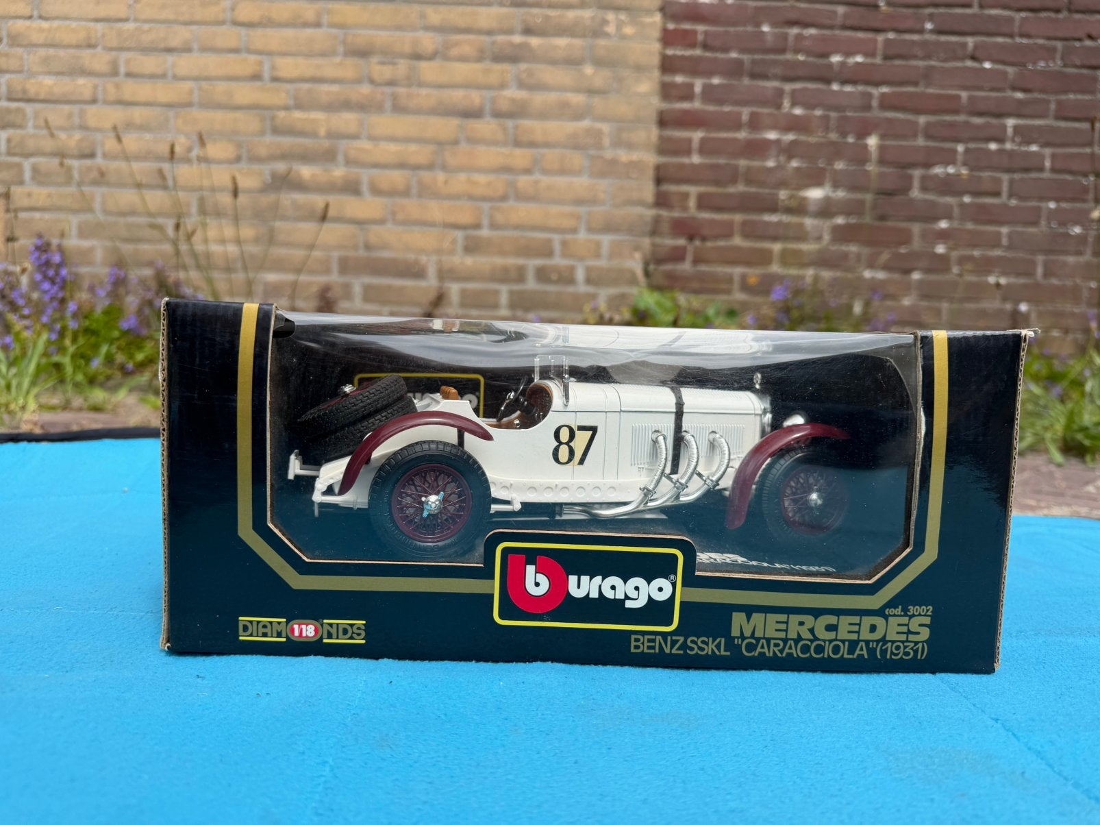 1:18 Burago Mercedes Benz modelauto's (3 stuks), Ophalen of Verzenden, Zo goed als nieuw, Auto, Bburago