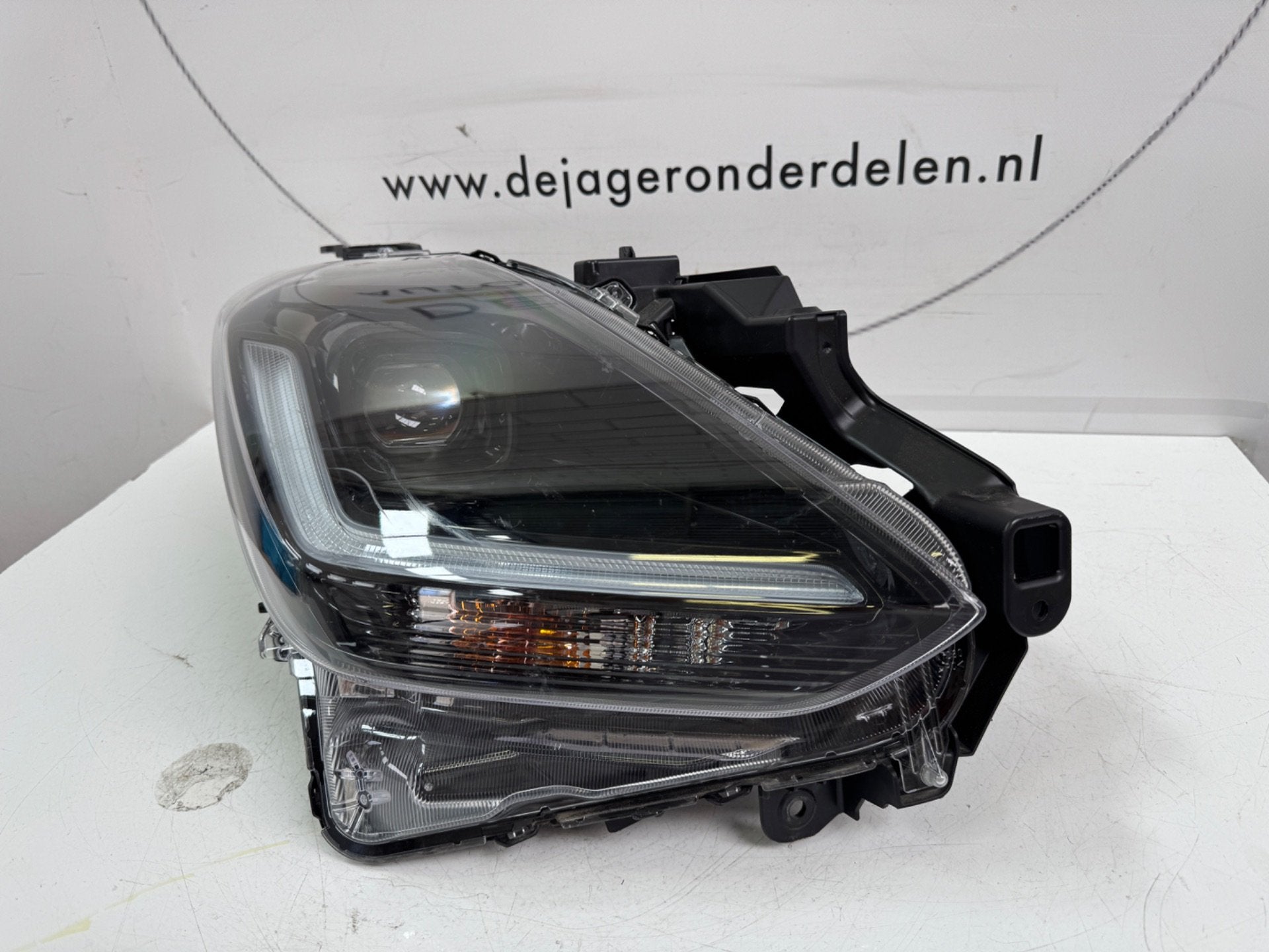 SUZUKI SWIFT MK8 LED KOPLAMP RECHTS ORIGINEEL 148R00 149R00, Auto-onderdelen, Gebruikt, Info@suzuki.co.jp, Takatsuka-cho, Chuo-ku 300
432-8611  Hamamatsu
