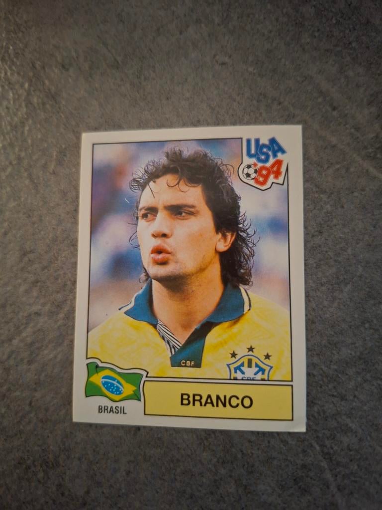 Panini sticker WK 94 USA (rood). Speler Branco Brazilië., Verzenden, Zo goed als nieuw, Sticker