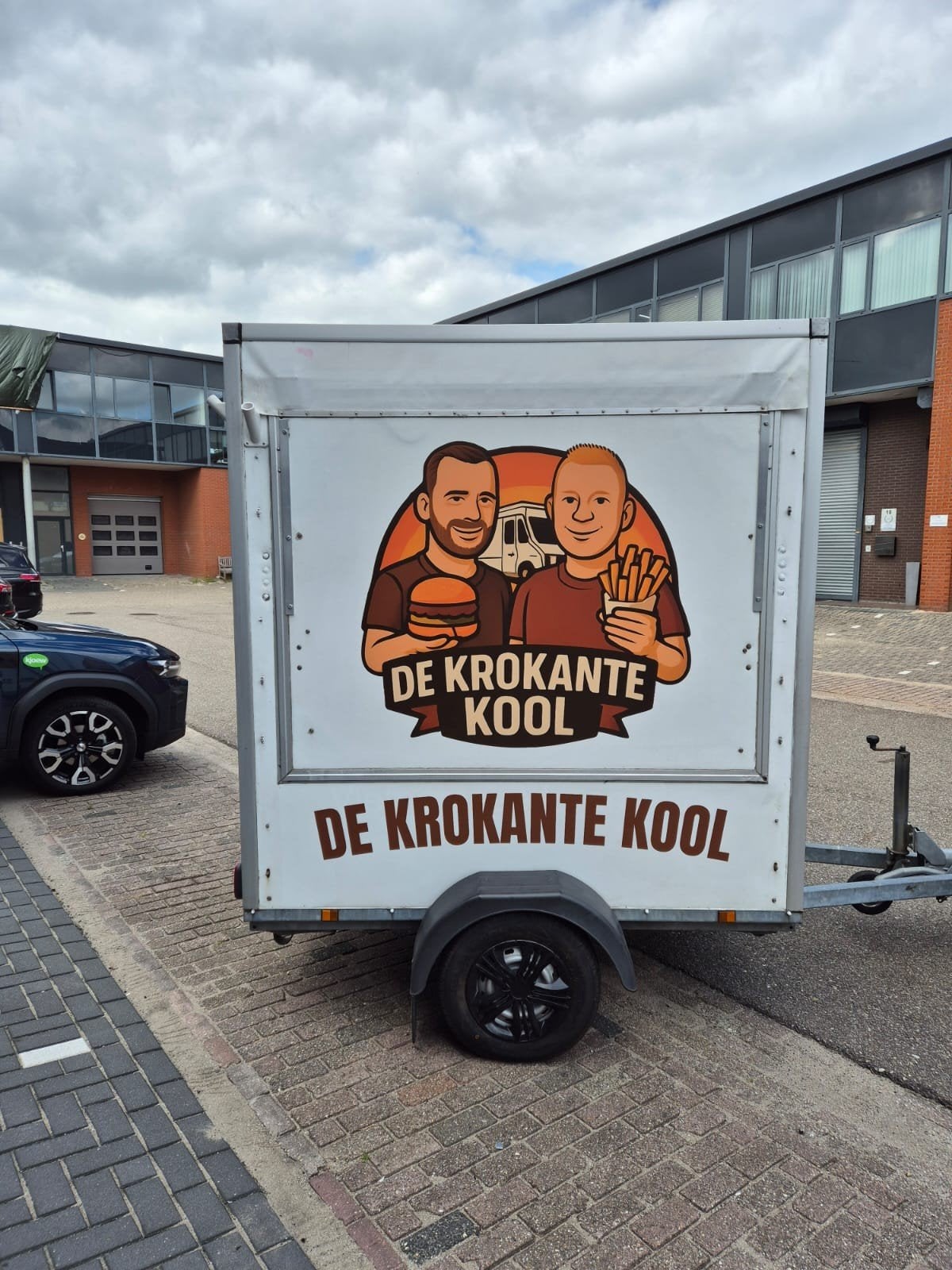 Te koop: complete loempiakraam / snackkraam – veel vernieuwd, Ophalen of Verzenden