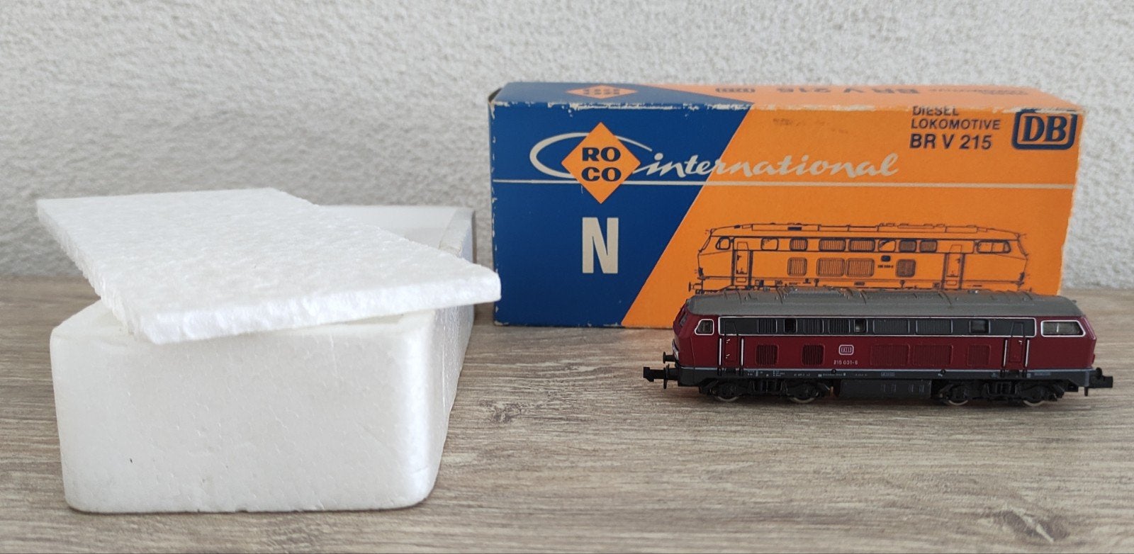 Roco International N Diesellocomotief BR V 215 DB, Gebruikt, Ophalen of Verzenden, Roco, Analoog