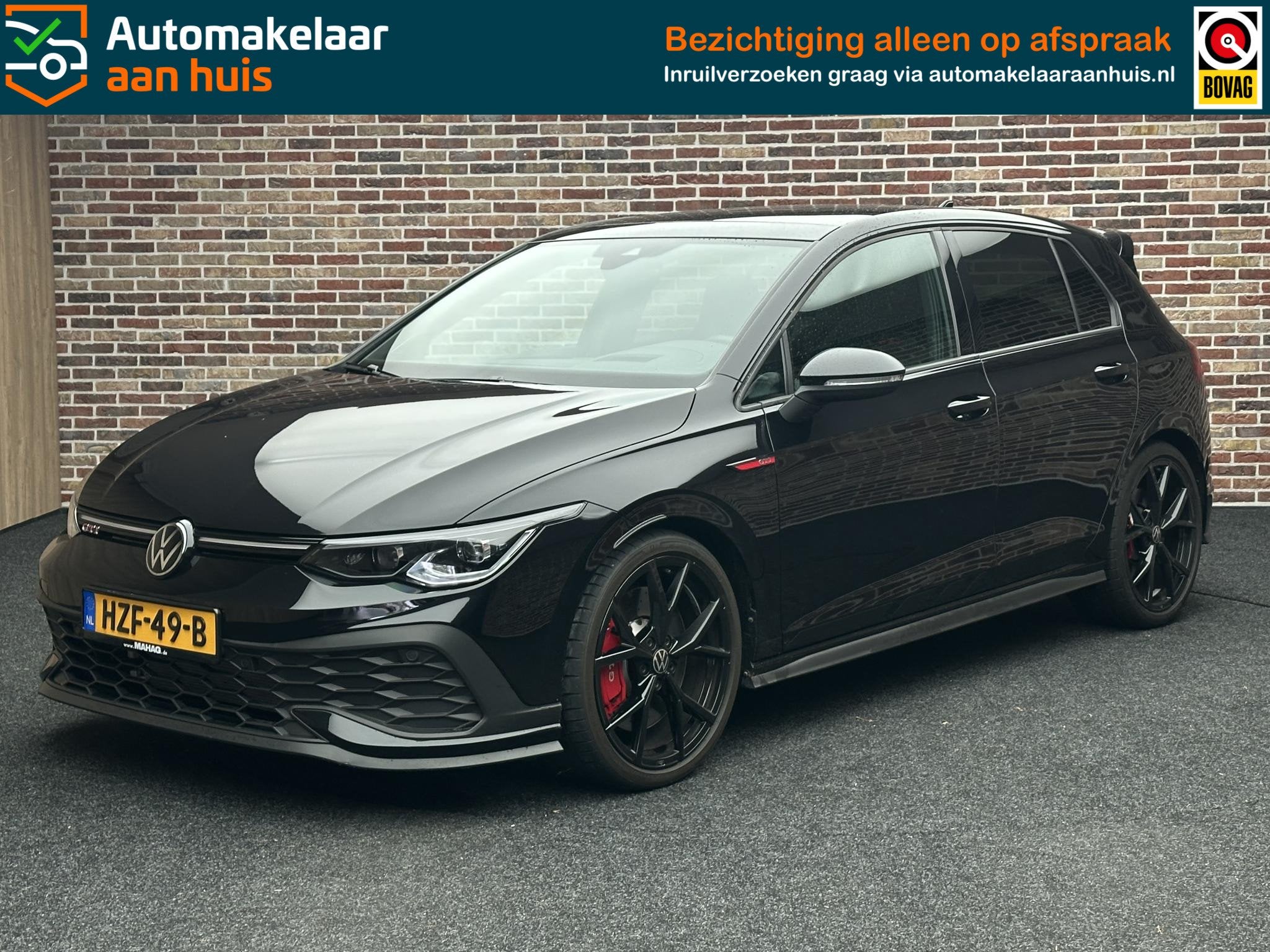 Volkswagen Golf 2.0 TSI GTI Clubsport Panorama Headup Harman, Stof, Euro 6, 4 cilinders, Zwart