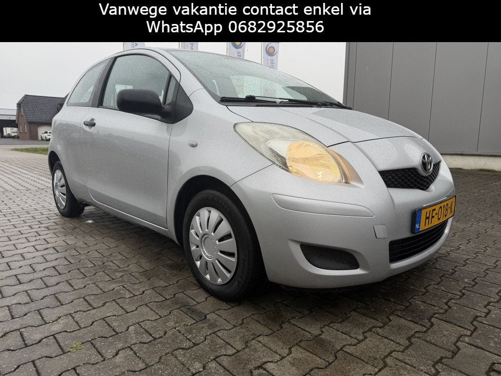 Toyota Yaris 1.0 VVTi APK: Nieuw bij aflevering (bj 2010), Voorwielaandrijving, 532 kg, 750 kg, 965 kg