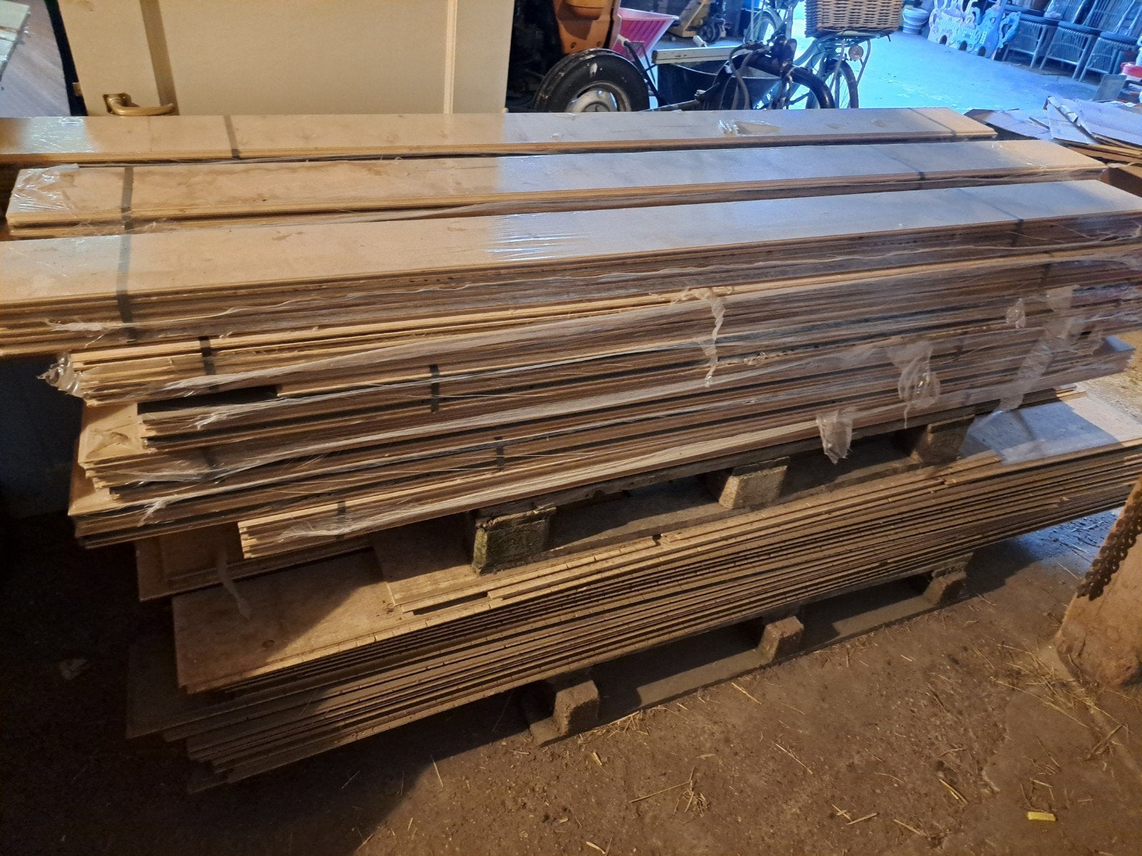 Donker bruine parket vloer ca.60m2, Doe-het-zelf en Verbouw, Ophalen, Gebruikt, Minder dan 25 mm, Eiken