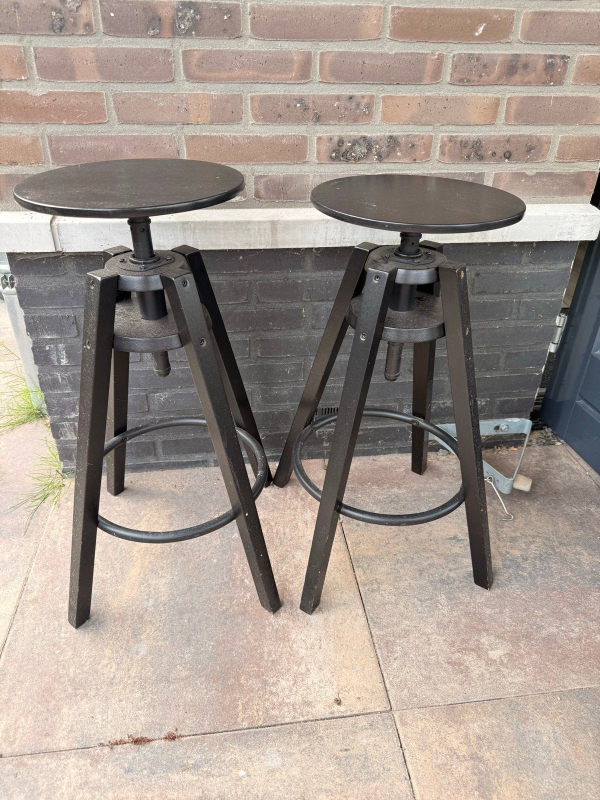 Twee verstelbare Ikea barkrukken, Ophalen, Gebruikt, In hoogte verstelbaar, 90 cm of meer