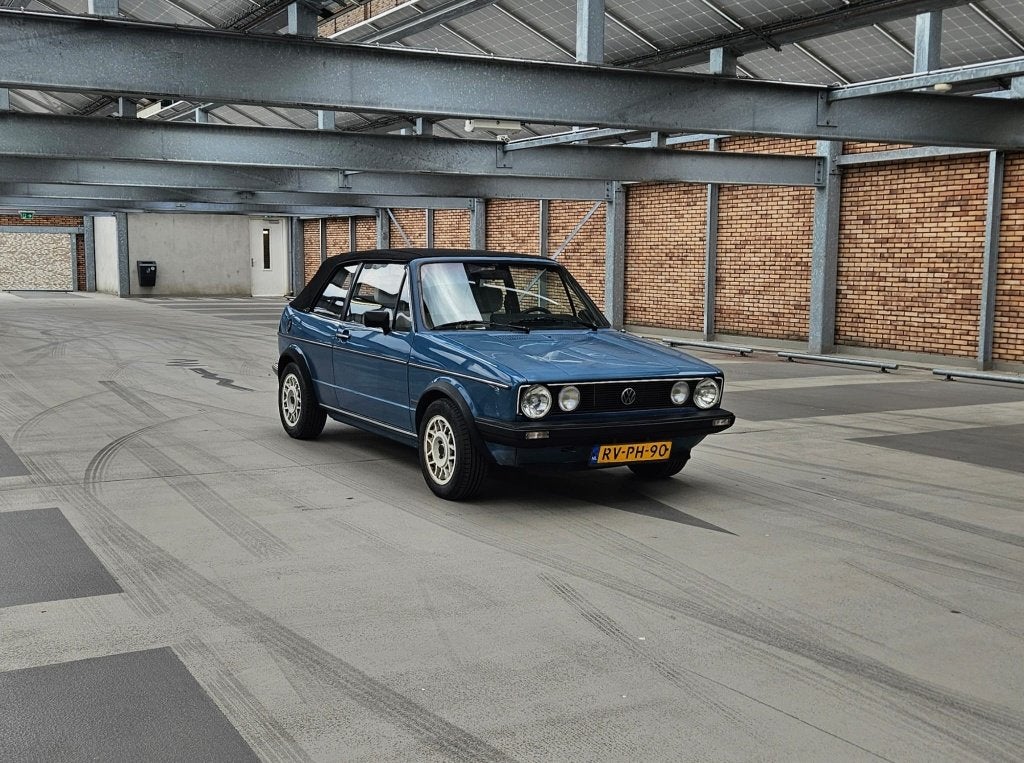 Volkswagen Golf 1.8 GL Cabriolet 1987 Blauw Rijklaar 2jr APK, Auto's, Volkswagen, Voorwielaandrijving, 4 cilinders, Cabriolet