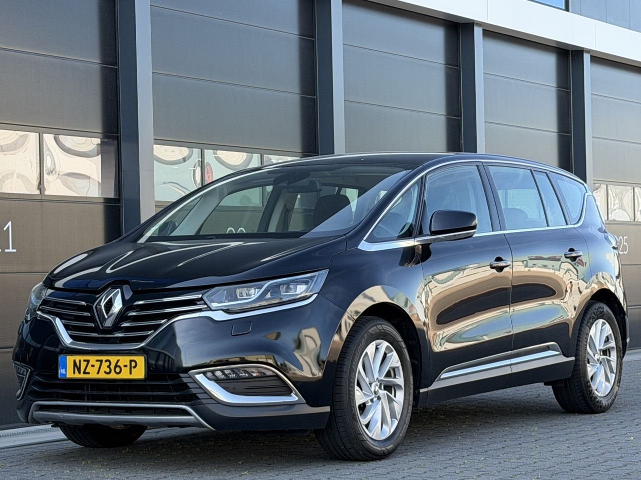 Renault Espace 1.6 DCI Pano Navi Clima Xenon 7-PERS, Auto's, Euro 6, Zwart, Bedrijf, 168 €/maand