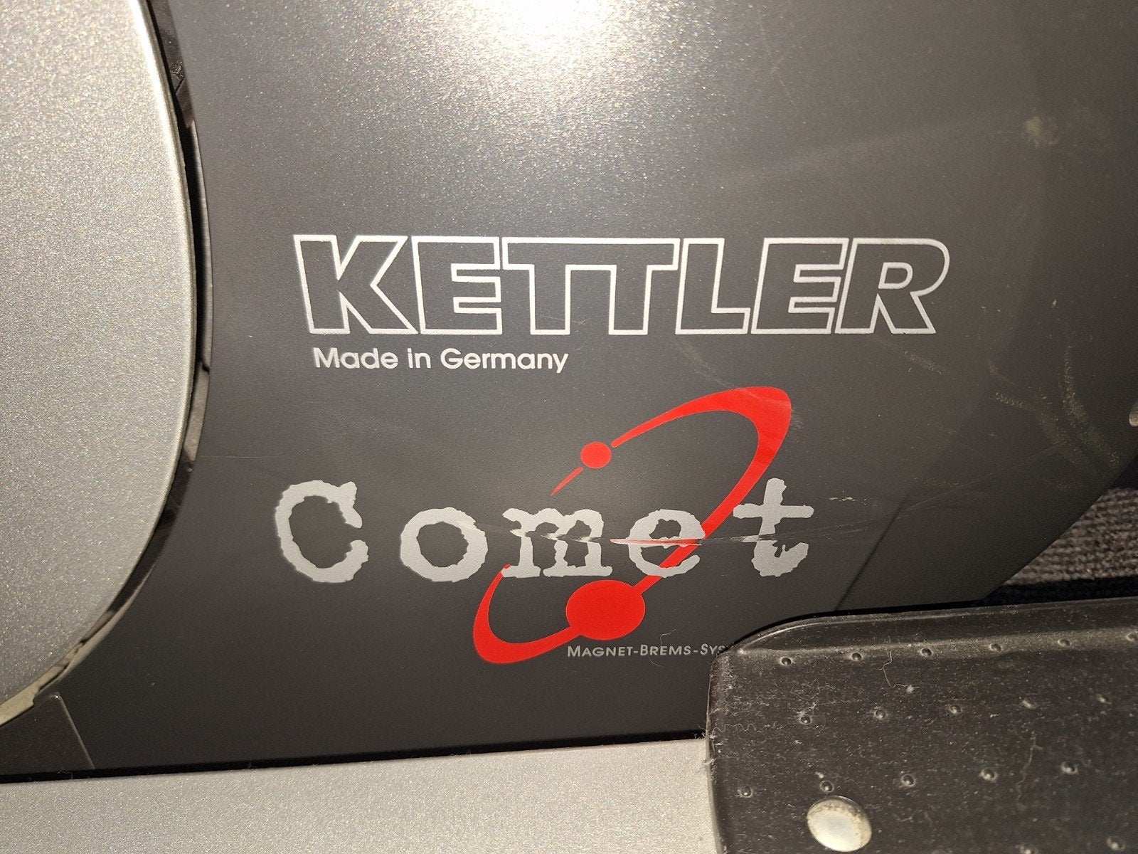 Kettler Comet Crosstrainer - Lichte gebruikerssporen, Sport en Fitness, Ophalen, Gebruikt, Benen, Crosstrainer