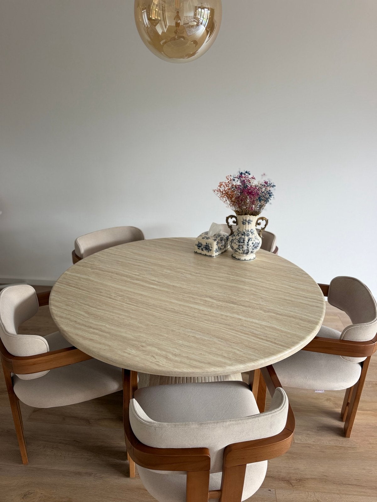 Marmeren eettafel en salontafel set