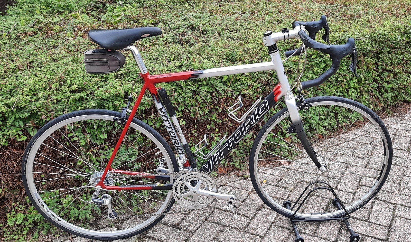 Vittorio racefiets, Fietsen en Brommers, Fietsen | Racefietsen, Gebruikt, 10 tot 15 versnellingen, Aluminium, 53 tot 57 cm