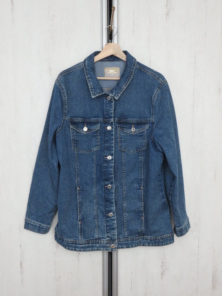 ONLY CARMAKOMA spijkerjasje maat 48, Ophalen, Blauw, ONLY CARMAKOMA, Jas of Mantel
